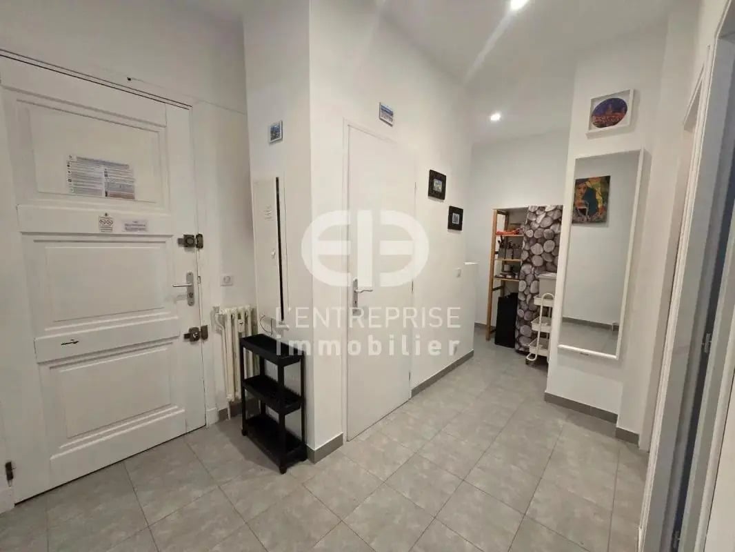 Bureau dans Nice à louer Photo intérieure– Image 1 sur 9