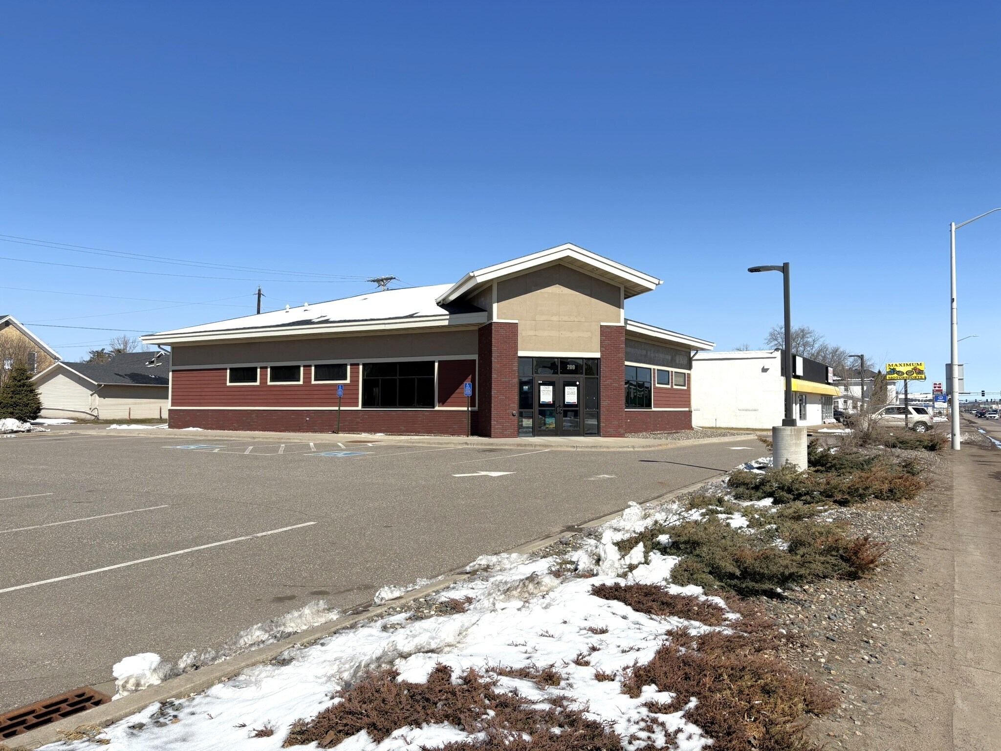209 Washington St, Brainerd, MN à vendre Photo principale– Image 1 sur 23