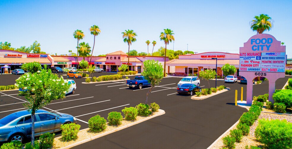 6025 N 27th Ave, Phoenix, AZ à louer - Photo de l’immeuble – Image 2 sur 5