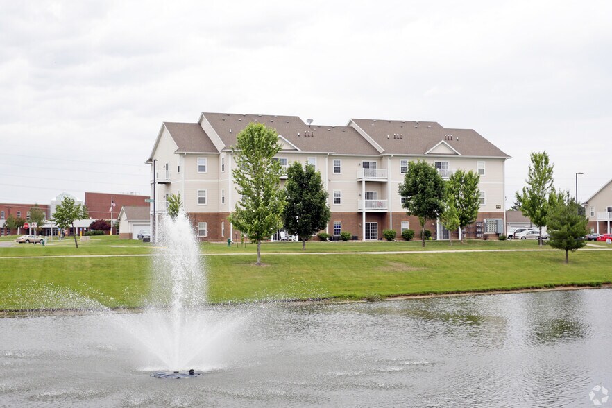 1209 Mayfield Dr, Ames, IA à vendre - Photo de l’immeuble – Image 1 sur 17