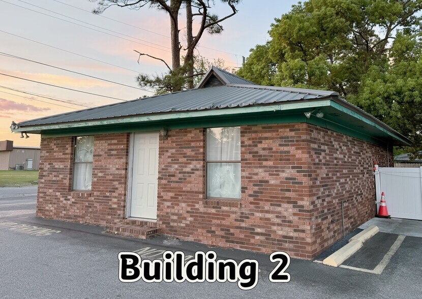 903 Knight Ave, Waycross, GA à vendre - Photo de l’immeuble – Image 3 sur 6