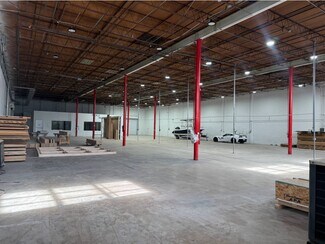 Plus de détails pour 4400 NW 135th St, Opa Locka, FL - Industriel/Logistique à louer