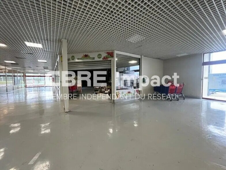 Local commercial dans Marsannay-la-Côte à louer - Photo de l’immeuble – Image 2 sur 5