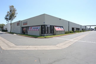 Plus de détails pour 2720-2796 E Miraloma Ave, Anaheim, CA - Industriel/Logistique à louer