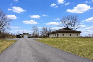 Plus de détails pour 4944 Ver Plank Rd, Clay, NY - Local d’activités à vendre