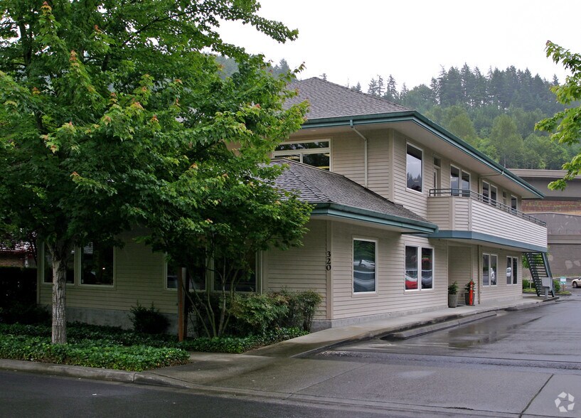 320 3rd Ave NE, Issaquah, WA à vendre - Autre – Image 2 sur 2
