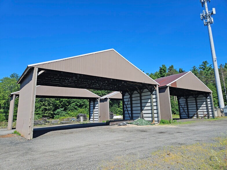 36 Depot Rd, Kingston, NH à louer - Photo de l’immeuble – Image 1 sur 6