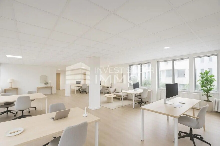 Bureau dans Boissy-Saint-Léger à louer - Photo de l’immeuble – Image 1 sur 7