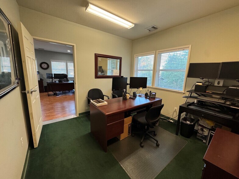 344 Division St, Pleasanton, CA à louer - Photo intérieure – Image 2 sur 9