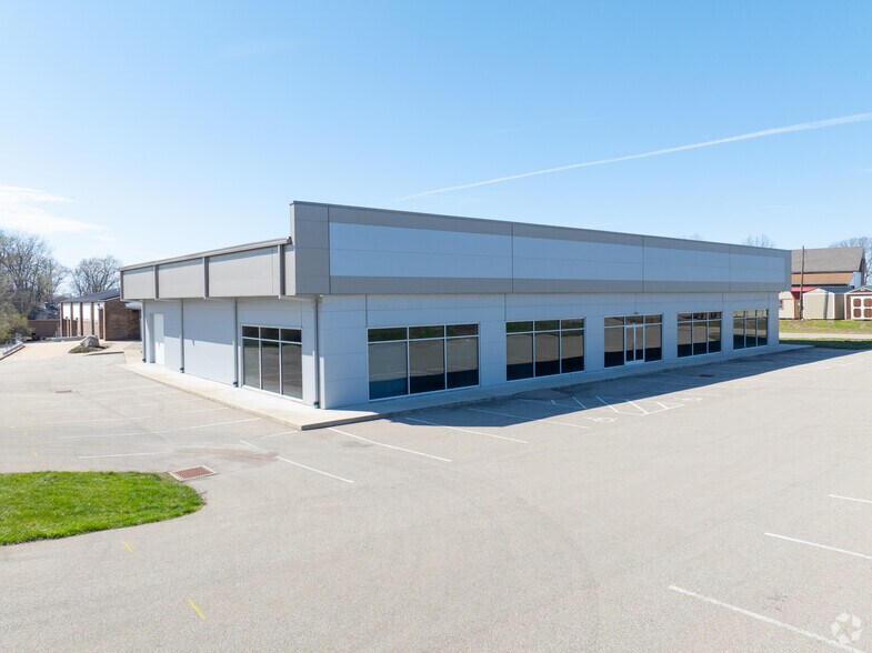 4951 Dixie Hwy, Fairfield, OH à louer - Photo principale – Image 1 sur 22