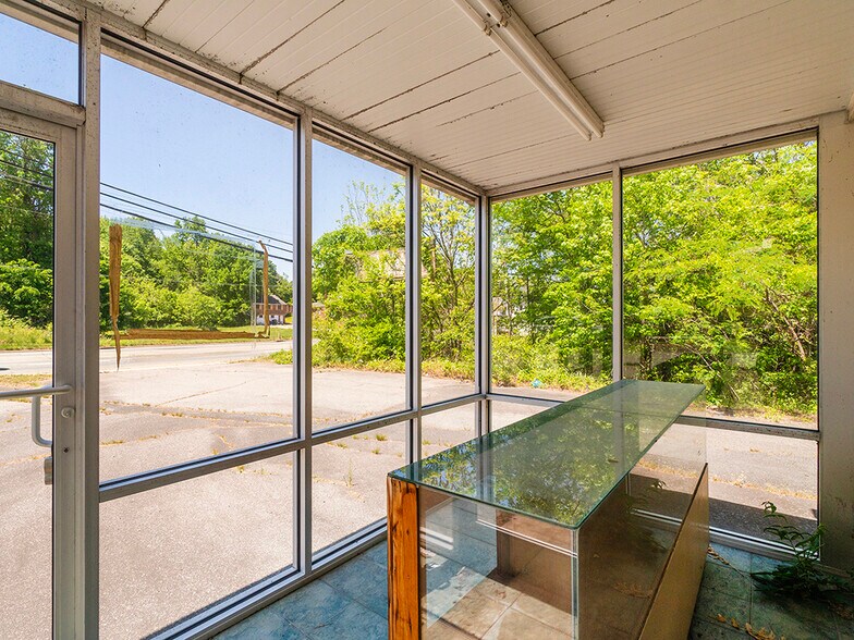 1540 Maple Ave, Burlington, NC à vendre - Photo de l’immeuble – Image 2 sur 32