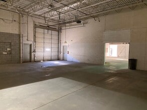 13204-13254 W Star, Shelby Township, MI à louer Photo intérieure– Image 1 sur 7