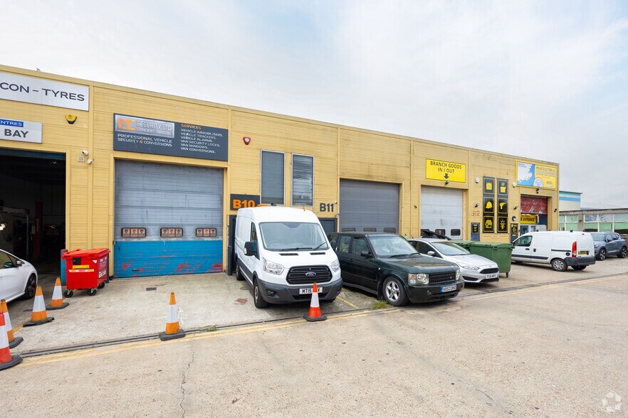 Crowhurst Rd, Brighton à vendre - Photo de l’immeuble – Image 3 sur 7