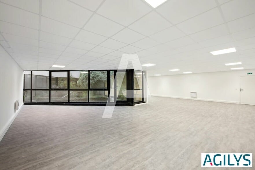 4 Avenue De Norvège, Villebon-sur-Yvette à louer - Photo intérieure – Image 3 sur 12