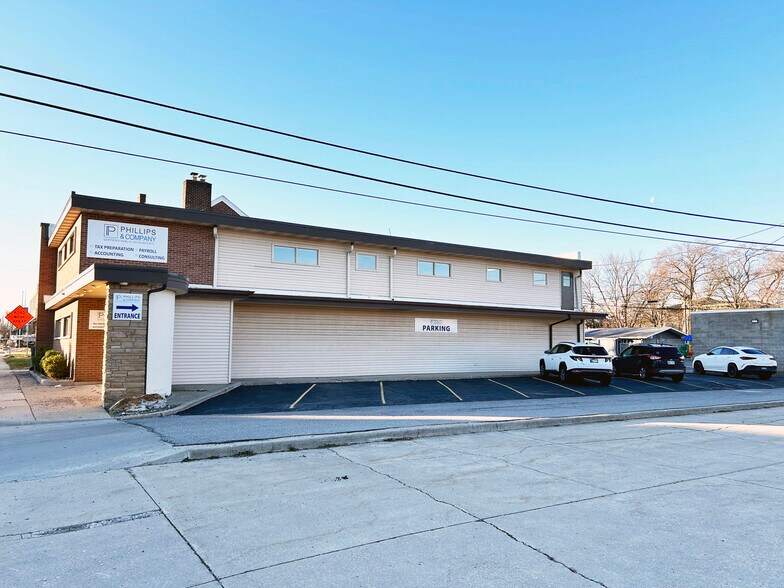 219 S 3rd St, Elkhart, IN à vendre - Photo de l’immeuble – Image 2 sur 17