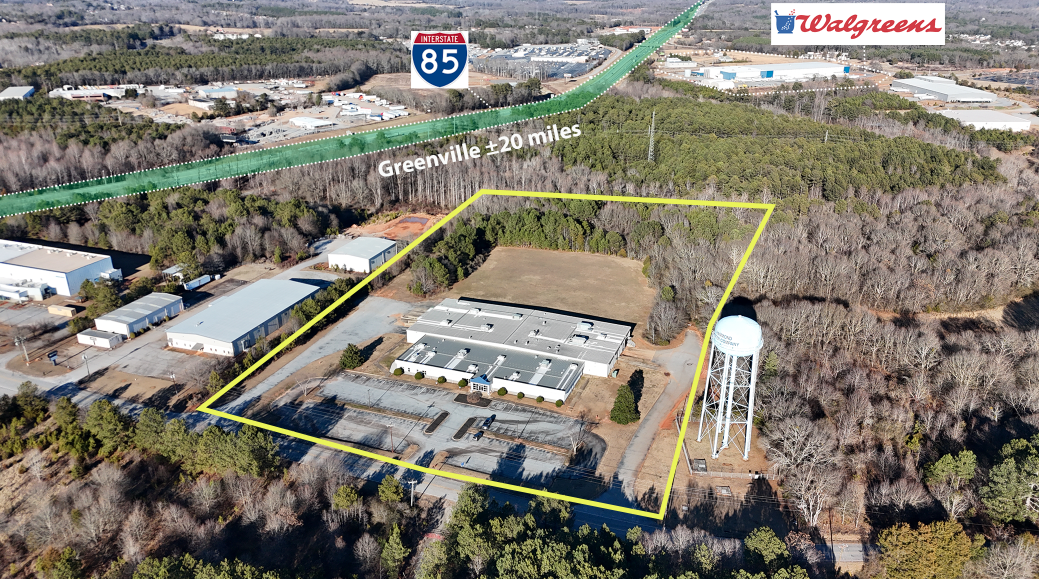 730 Hampton Rd, Williamston, SC à louer Photo de l’immeuble– Image 1 sur 1