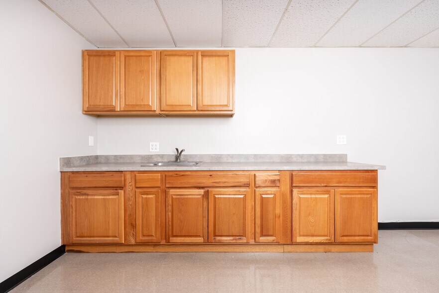 4891-4895 Pacific Hwy, San Diego, CA à louer - Photo intérieure – Image 3 sur 16