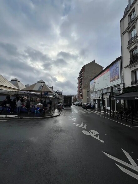 Local commercial dans Boulogne-Billancourt à louer - Photo de l’immeuble – Image 1 sur 2
