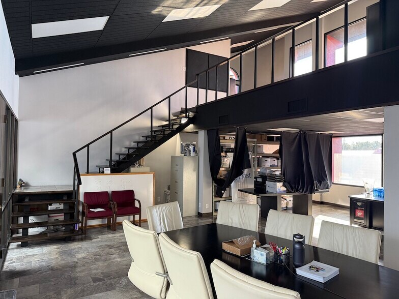 105 N G St, Midland, TX à louer - Photo de l’immeuble – Image 2 sur 9