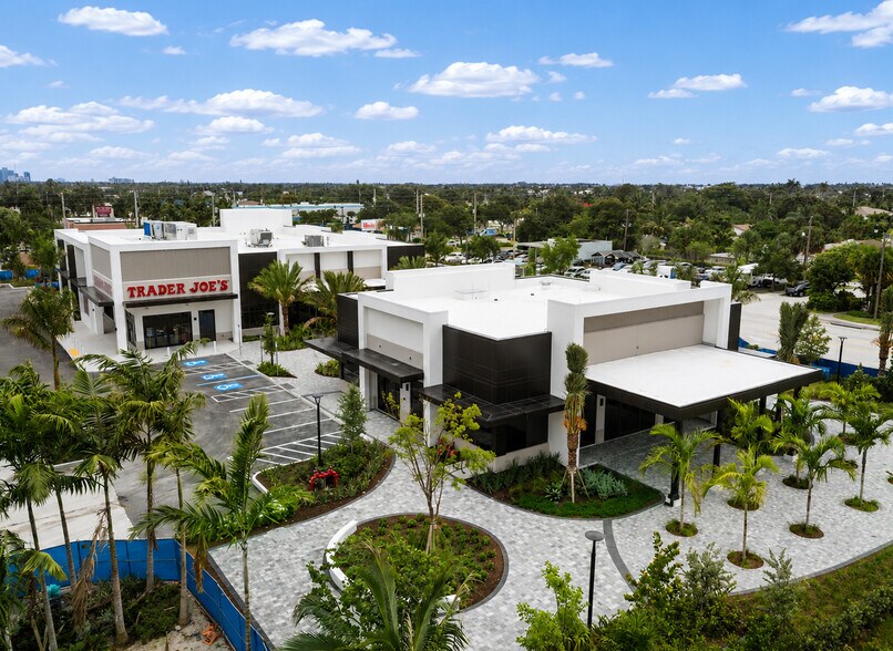 8111 S Dixie Hwy, West Palm Beach, FL à louer - Photo de l’immeuble – Image 2 sur 10