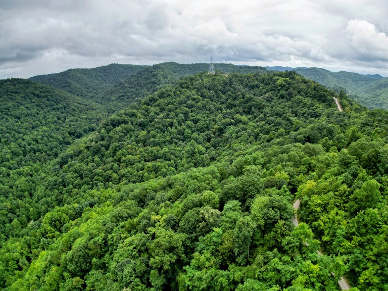 Lens Creek Road, Marmet, WV à vendre - Photo de l’immeuble – Image 3 sur 15