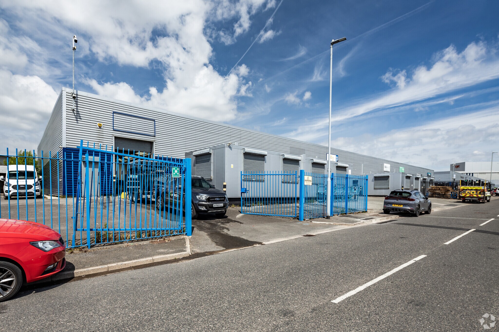 Britonwood Trading Estate, Liverpool à louer Photo de l’immeuble– Image 1 sur 7