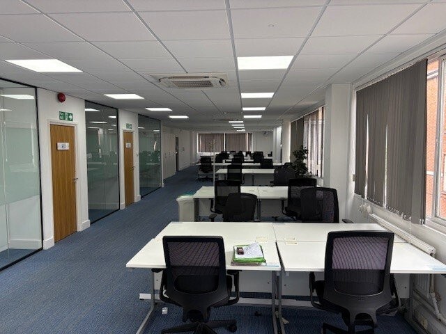 37 New Walk, Leicester à louer Photo de l’immeuble– Image 1 sur 4