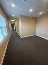 1213 Ranch Road 620 S, Lakeway, TX à louer Photo intérieure– Image 1 sur 5