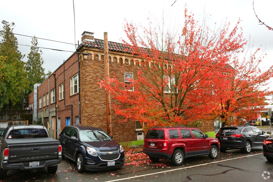 250 NE 45th St, Seattle, WA à louer - Photo de l’immeuble – Image 3 sur 3