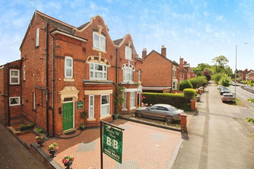 8 Bewdley Hl, Kidderminster à vendre - Photo de l’immeuble – Image 2 sur 24