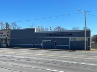 Plus de détails pour 21520 Groesbeck Hwy, Warren, MI - Industriel/Logistique à vendre