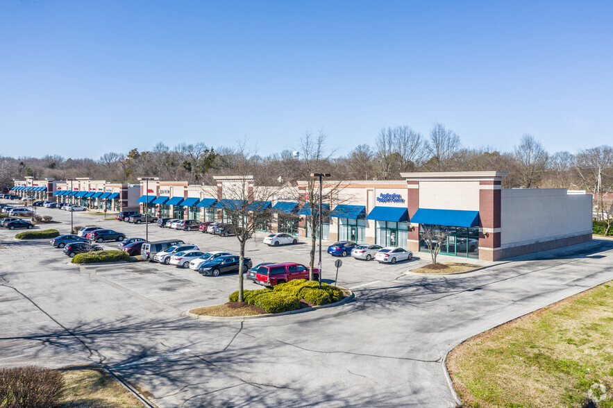 7124-7174 Highway 64, Memphis, TN à louer - Photo de l’immeuble – Image 1 sur 9