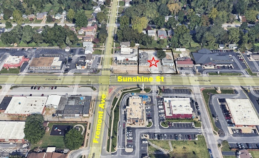 1421 E Sunshine St, Springfield, MO à vendre Photo de l’immeuble– Image 1 sur 1