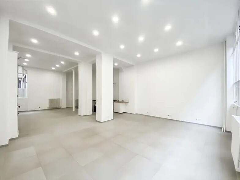 Bureau dans Paris à louer - Photo de l’immeuble – Image 2 sur 7