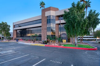 Plus de détails pour 2122 E highland Ave, Phoenix, AZ - Bureau à louer
