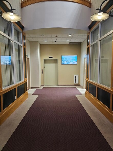 275 Martine St, Fall River, MA à louer - Hall d’entrée – Image 3 sur 6
