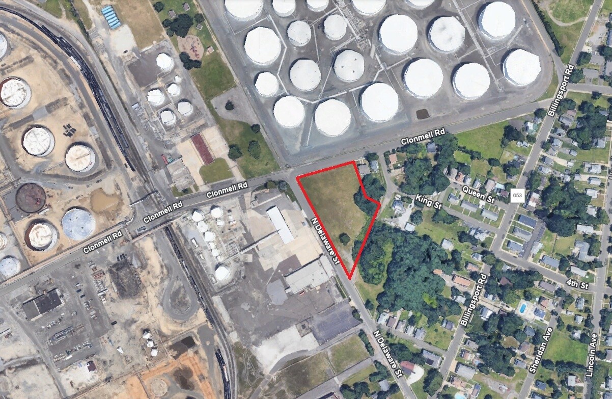 790 Clonmell Road, Paulsboro, NJ à vendre Photo principale– Image 1 sur 3