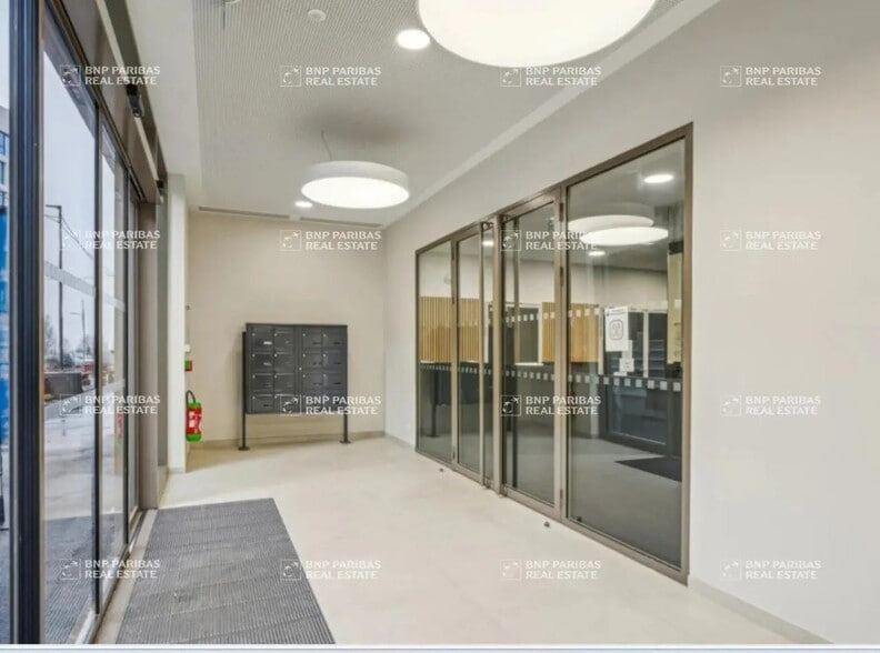 119 Rue Edouard Vaillant, Villejuif à louer - Photo de l’immeuble – Image 3 sur 9