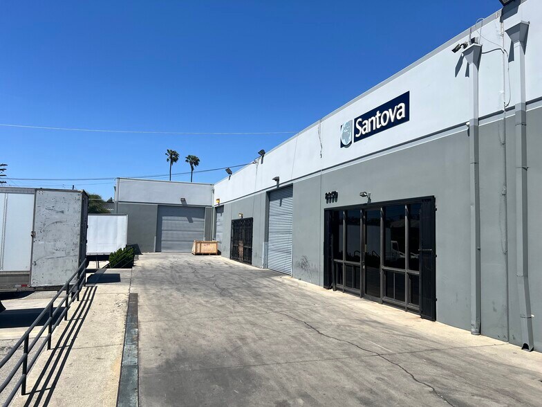 8350-8350 Isis Ave, Los Angeles, CA à louer - Photo de l’immeuble – Image 2 sur 13