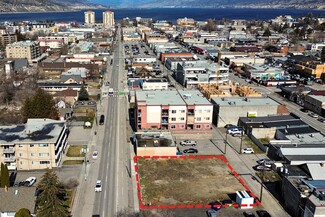 Plus de détails pour 686 Martin St, Penticton, BC - Terrain à vendre