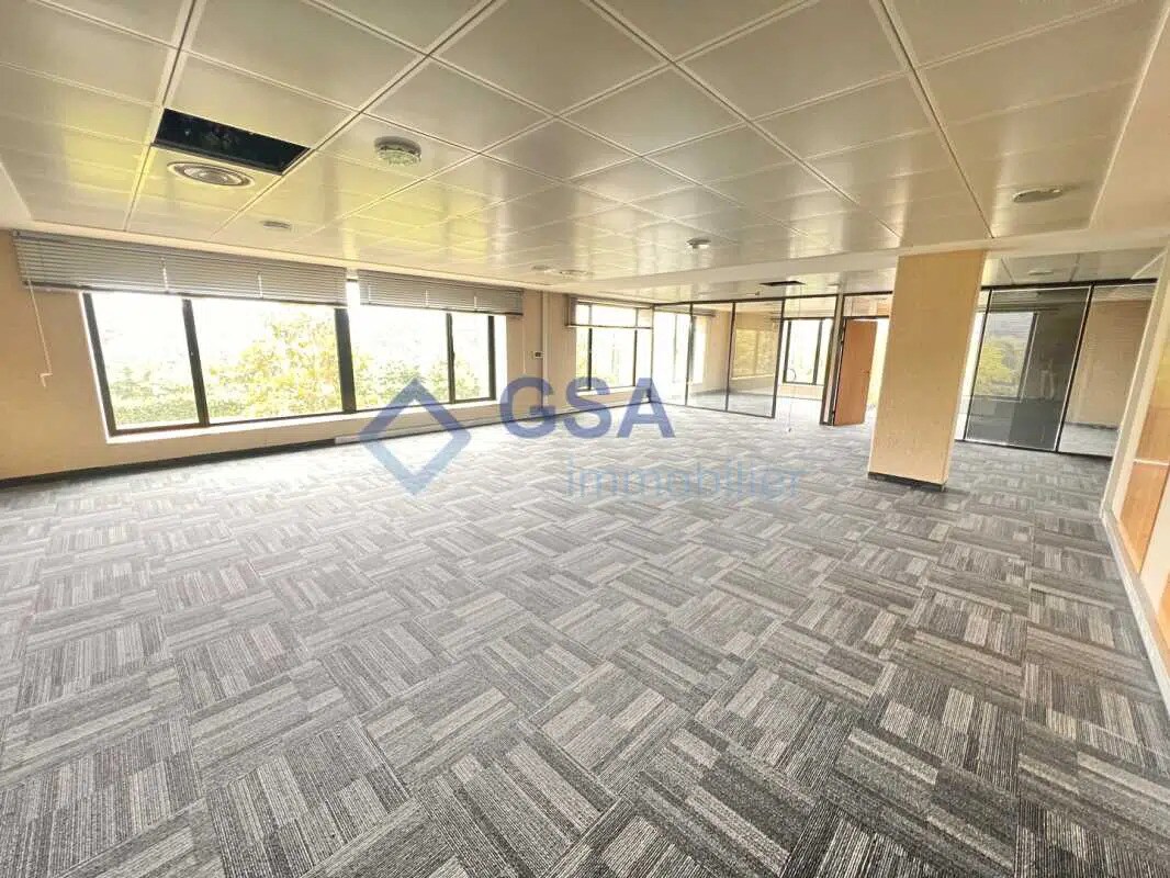 Bureau dans Lieusaint à louer Photo intérieure– Image 1 sur 9