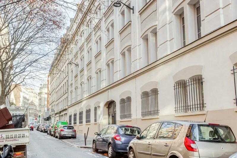 Bureau dans Paris à louer - Photo de l’immeuble – Image 3 sur 12