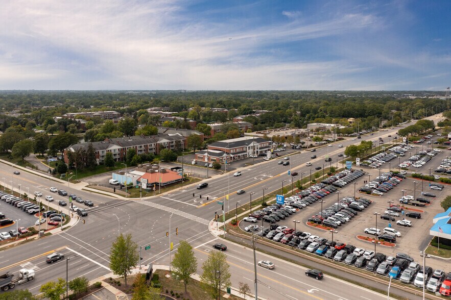 715 E Golf Rd, Schaumburg, IL à louer - Aérien – Image 3 sur 7