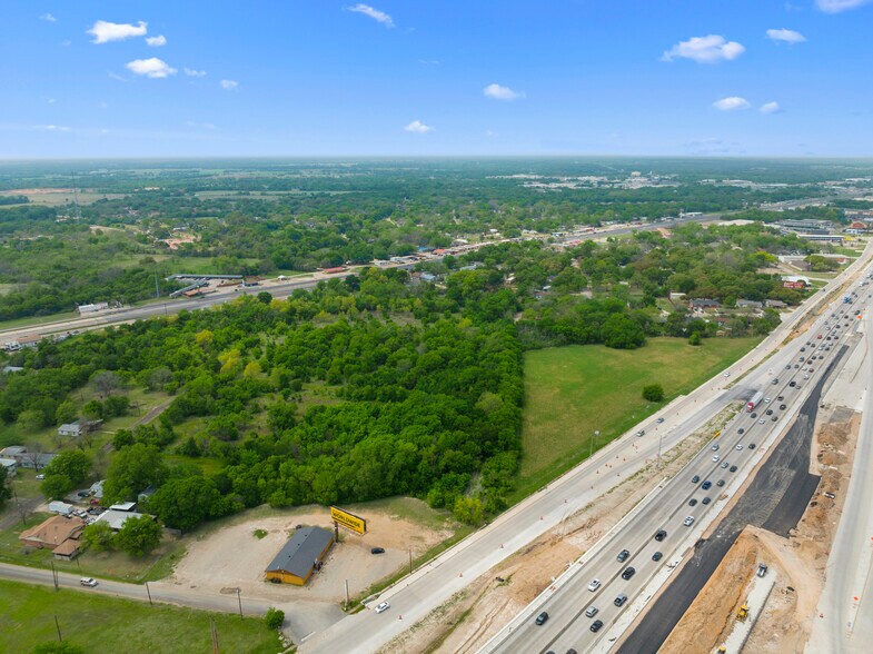IH 35, Waco, TX à vendre - Photo de l’immeuble – Image 2 sur 4