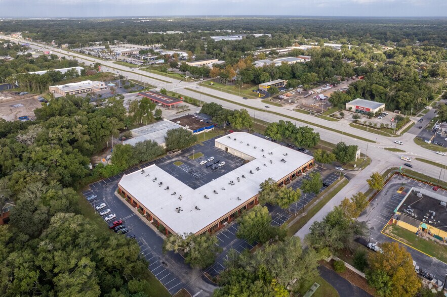 1706 E Semoran Blvd, Apopka, FL à vendre - Aérien – Image 3 sur 6