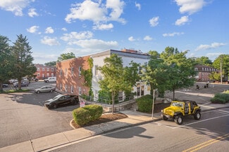 Plus de détails pour 105 N Maple Ave, Falls Church, VA - Bureau à vendre