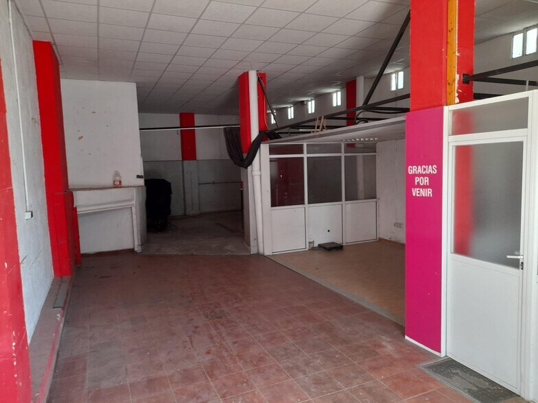 Local commercial dans Cáceres, Cáceres à vendre - Photo intérieure – Image 1 sur 8