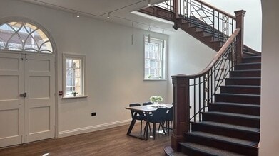 Priory Hl, Dartford à louer Hall d’entrée– Image 1 sur 5