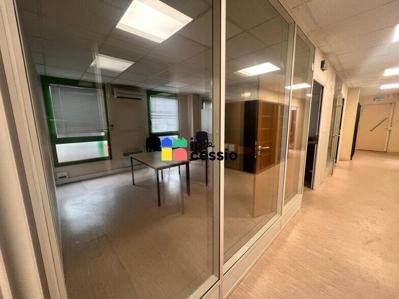 Bureau dans Le Mans à vendre - Photo intérieure – Image 1 sur 10