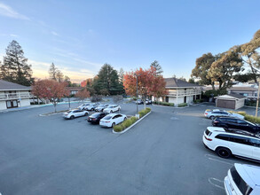 3727 Sunset Ln, Antioch, CA à louer Photo de l’immeuble– Image 1 sur 7
